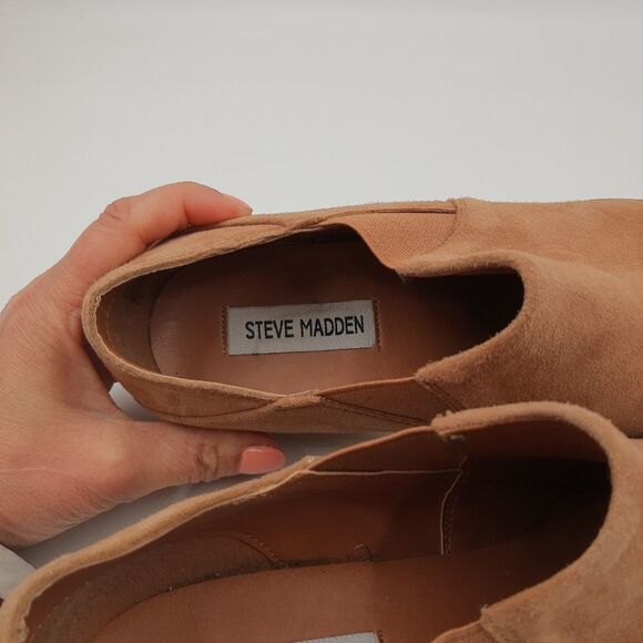 Steve Madden ankle booties size 8.5 camel color pointed toe slight heel - Picture 9 of 11
